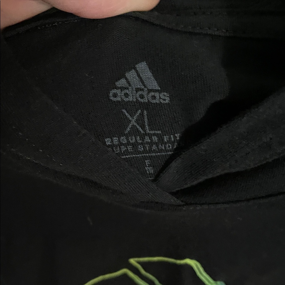 Boys Adidas Black Hoodie T-shirt with Vibrant Logo size XL - Picture 5 of 5